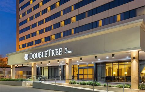 DoubleTree by Hilton Houston Medical Center Hotel & Suites | Jetstar Hotels