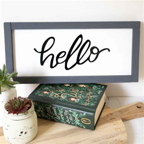 Farmhouse DIY Hello Sign: Cricut Tutorial - Single Girl's DIY