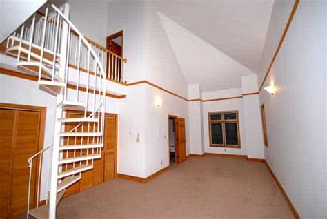 One Bedroom Apartment with Loft - Blue Ridge Preservation: Boone Apartments