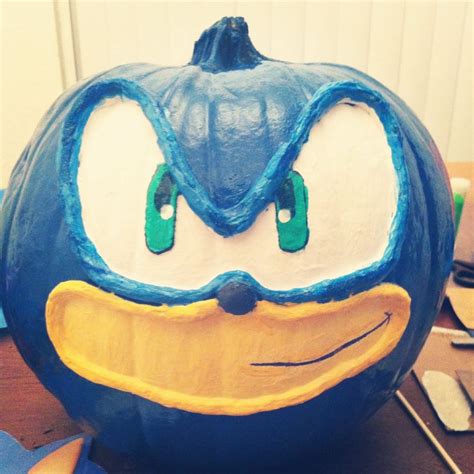 Sonic the hedgehog pumpkin | Pumpkin halloween decorations, Character ...