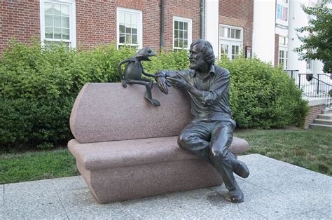 Jim Henson Statue @ UMD | Jim Henson & Kermit the Frog Statu… | Flickr