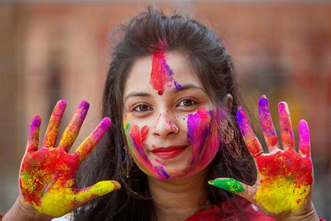 Exploring the Vibrant Colours of Holi 2023: A Hindu Celebration Unleashed