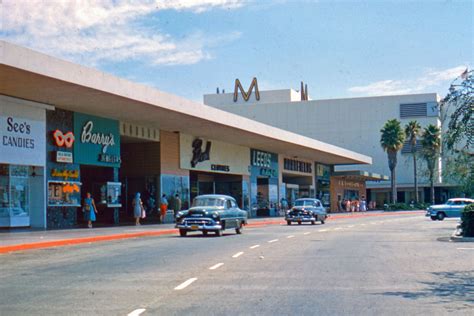 Lakewood Mall, Lakewood, California, 1957 | Lakewood, California, Mall