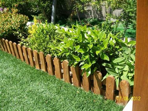 CERCO DE MADERA HERMOSO! | Rejas para jardin, Cerca de jardín, Jardines rústicos