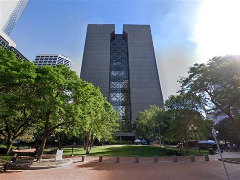 Hennepin County Courthouse Closing During Derek Chauvin Trial ...