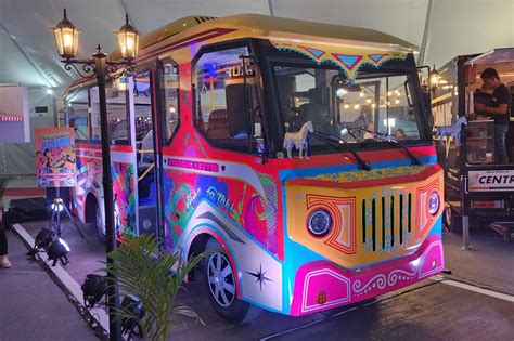 ‘Hari ng Kalsada’ modern PUV has traditional jeepney looks | ABS-CBN News