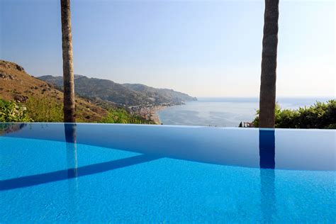 Pool Area - Luxury Hotel Taormina | 5 Star The Leading Hotels of the World