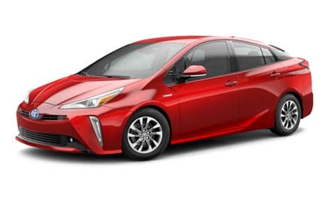 Toyota Prius Features and Specs