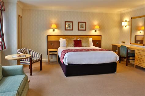 Best Western Heath Court Hotel | Hotels in Newmarket, Suffolk