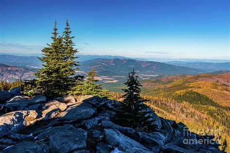 Autumn Scenery in Mount Spokane State Park, Spokane, Washington ...