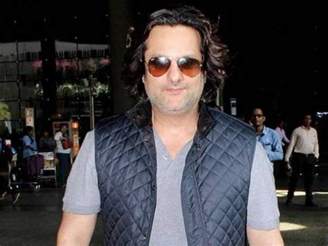 Fardeen Khan shuts down body-shaming trolls with this fiery comeback - Celebrity - Images