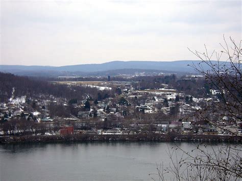 Duncannon, PA | 1/19/08 Looking west across the Susquehanna … | Flickr