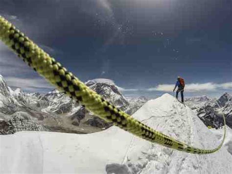 Discovery Documentary: Sherpa, Héroes Del Everest – RMN Stars