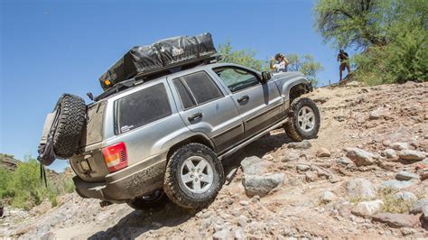 Slick and Capable Overland Build: 2004 Jeep Grand Cherokee