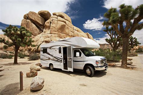 7 Palm Springs RV rentals and RV camping sites