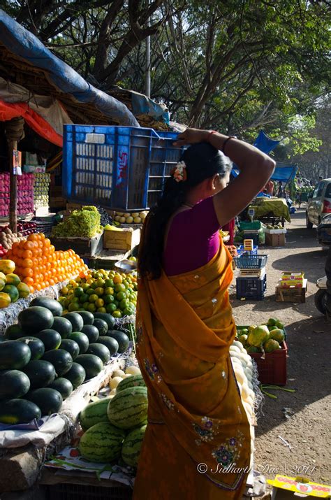 Best Way To Share Experiences...Snap 'em: Early Morning @ Madiwala Market