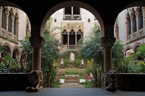 √ Isabella Gardner Museum Courtyard - Alumn Photograph