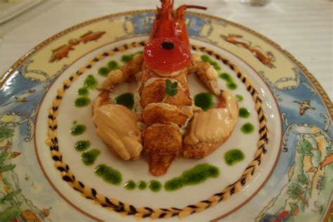 Review of Lyon French restaurant Paul Bocuse by Andy Hayler in November ...