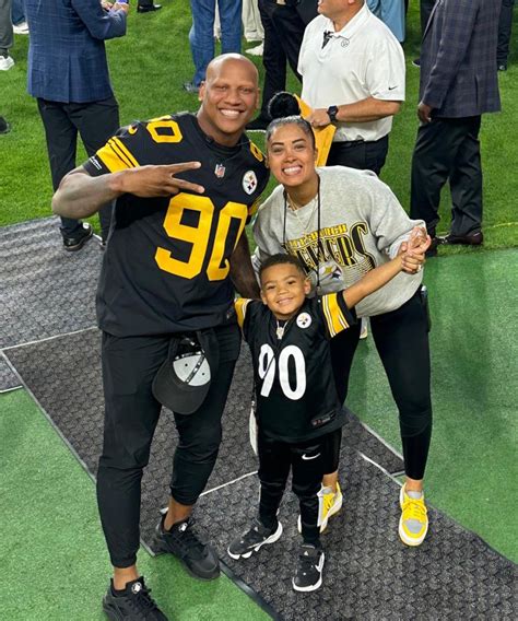 Ryan Shazier’s wife exposes alleged texts to other woman: ‘Liar and a cheater’