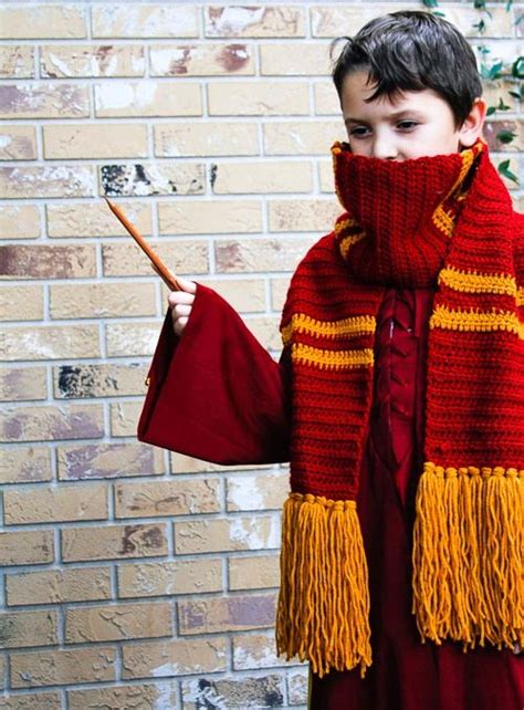 Gryffindor House Scarf Crochet Pattern • Salty Pearl Crochet