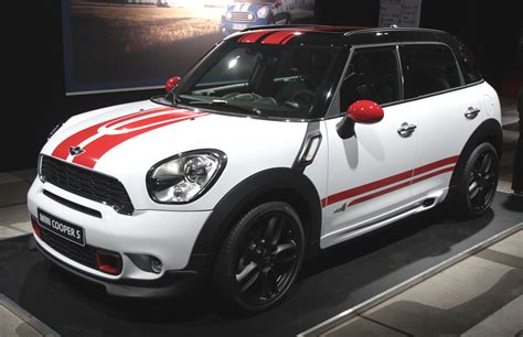 MINI Countryman JCW Accessories Previewed - MotoringFile