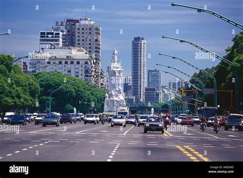 Avenida del Libertador, Buenos Aires Argentinia Stock Photo - Alamy