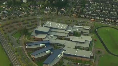 Oregon City High School principal says rumor of school shooting is false | KATU