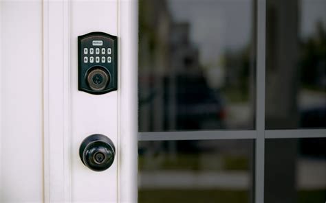 Smart Door Locks & Electric Door Lock | Vivint®️