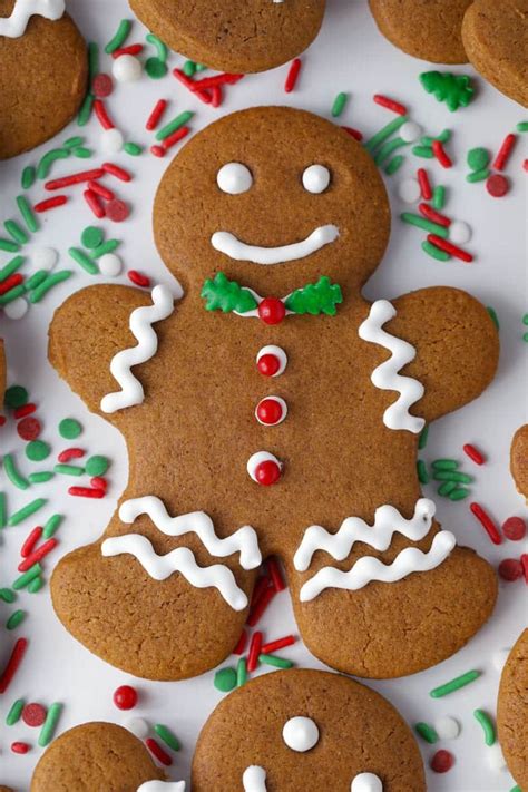 Soft & Chewy Gingerbread Men Cookies - Mom Loves Baking