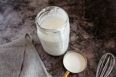 How to Make Cultured Buttermilk - Aberle Home