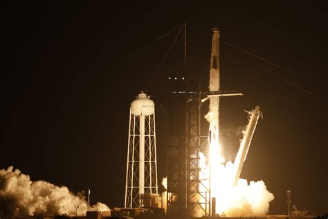 SpaceX, NASA launch 4 astronauts from 4 countries - ABC30 Fresno