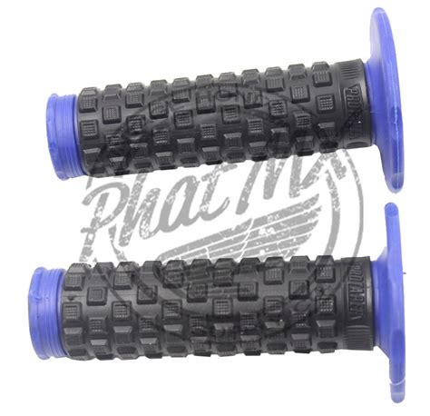 Blue Pro Taper Pillow Grips | PhatMX