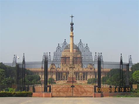 Rajpath (New Delhi) - 2020 All You Need to Know Before You Go (with Photos) - New Delhi, India ...