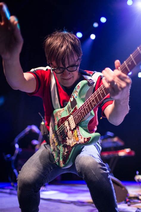 Weezer! | Weezer, Concert photography, Punk music