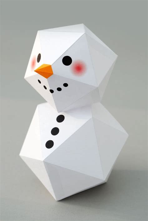 Geometric snowman - | Schneemann basteln, Diy schneemann, Handgefertigte weihnachtsdekorationen