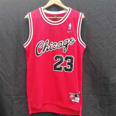 Nike NBA Basketball Jersey Chicago Bulls Size S Red (s)