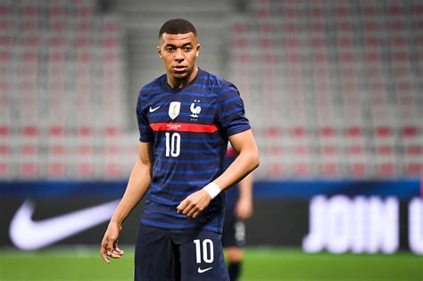 Video: Mbappé Discusses Playing at the Parc des Princes With France