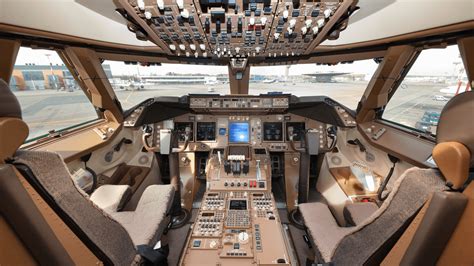 Boeing 747 cockpit : zoombackgrounds