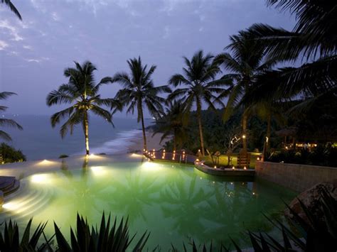 Best Beach Resorts in Kerala | Kerala Hotels and Resorts