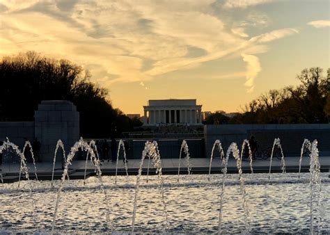 National Mall Monuments & Memorials: How to see them all in one night ...