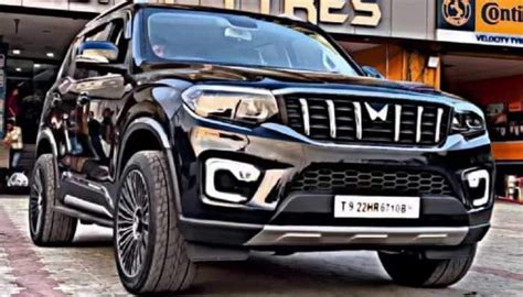 2022 Mahindra Scorpio-N modified with Mercedes-Maybach style alloys ...