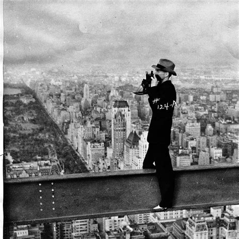 Lunch Atop A Skyscraper: The Story Behind The 1932 Photo | Exposicion ...