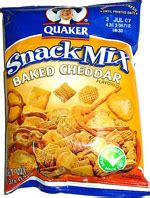 Quaker Snack Mix Baked Cheddar