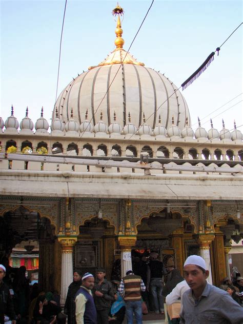 Dream Destinations: Hazrat Nizamuddin Aulia (R.A.) Dargah