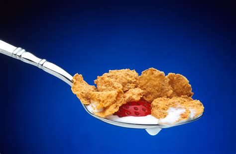 File:Spoonful of cereal.jpg - Wikimedia Commons