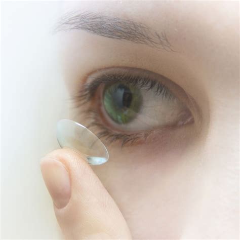 Why can wearing contact lens cause corneal edema?