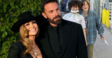 What Happened Between Jennifer Lopez And Ben Affleck's Kids, Emme And Seraphina?