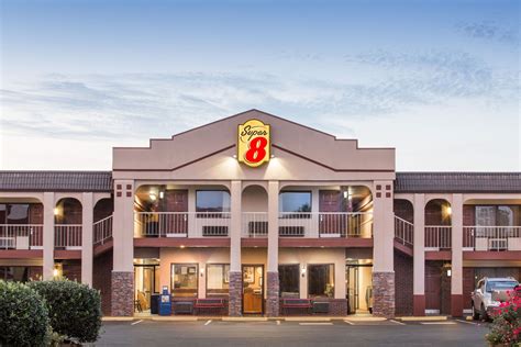 Super 8 by Wyndham Wytheville | Wytheville, VA Hotels