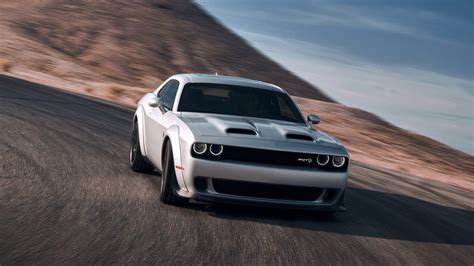 2025 Challenger Srt Hellcat - Lynn Sondra