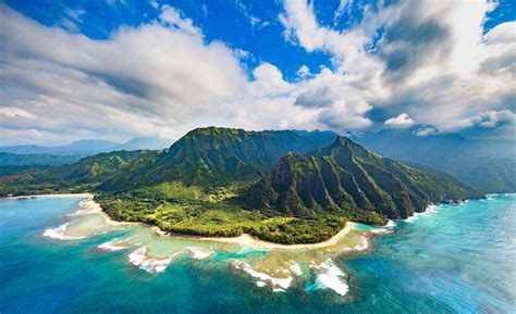 Why Kauai Is the Best Hawaiian Island to Visit, and Things to Do in Kauai